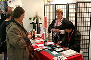 img_8510_nimea_kirjoittamassa_medium.jpg