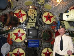 Sukellusveneen kyydissä