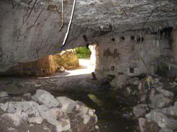 Lievästi pintavikainen bunkkeri